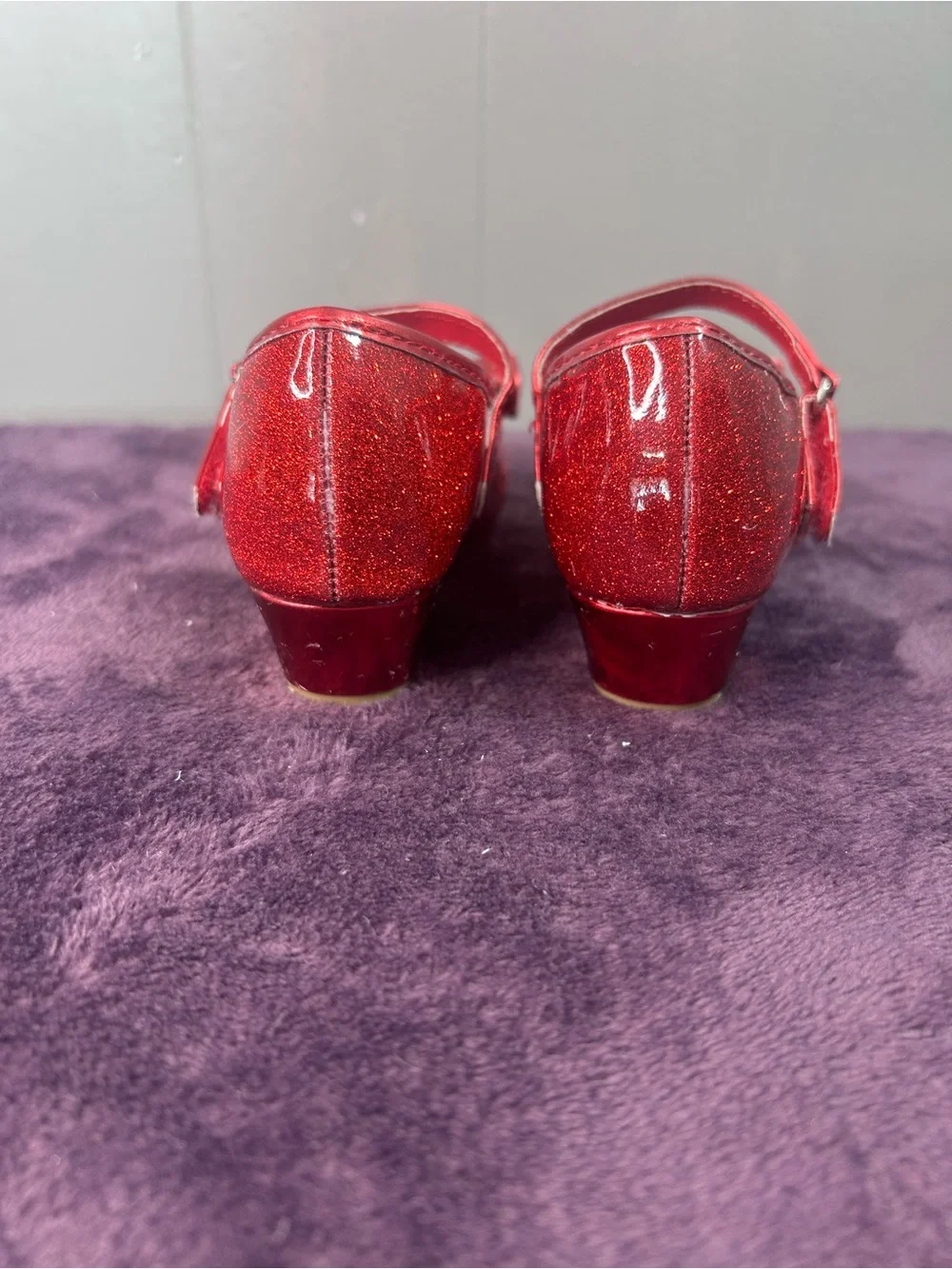 Disney sparkling red